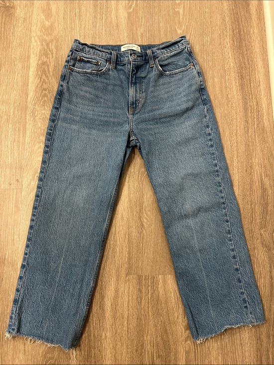 Abercrombie & Fitch Denim - Abercrombie & Fitch - The Vintage Straight High Rise Jeans